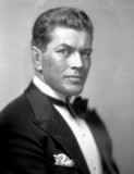 1920s Men's Fashion - Picture of Gene Tunney